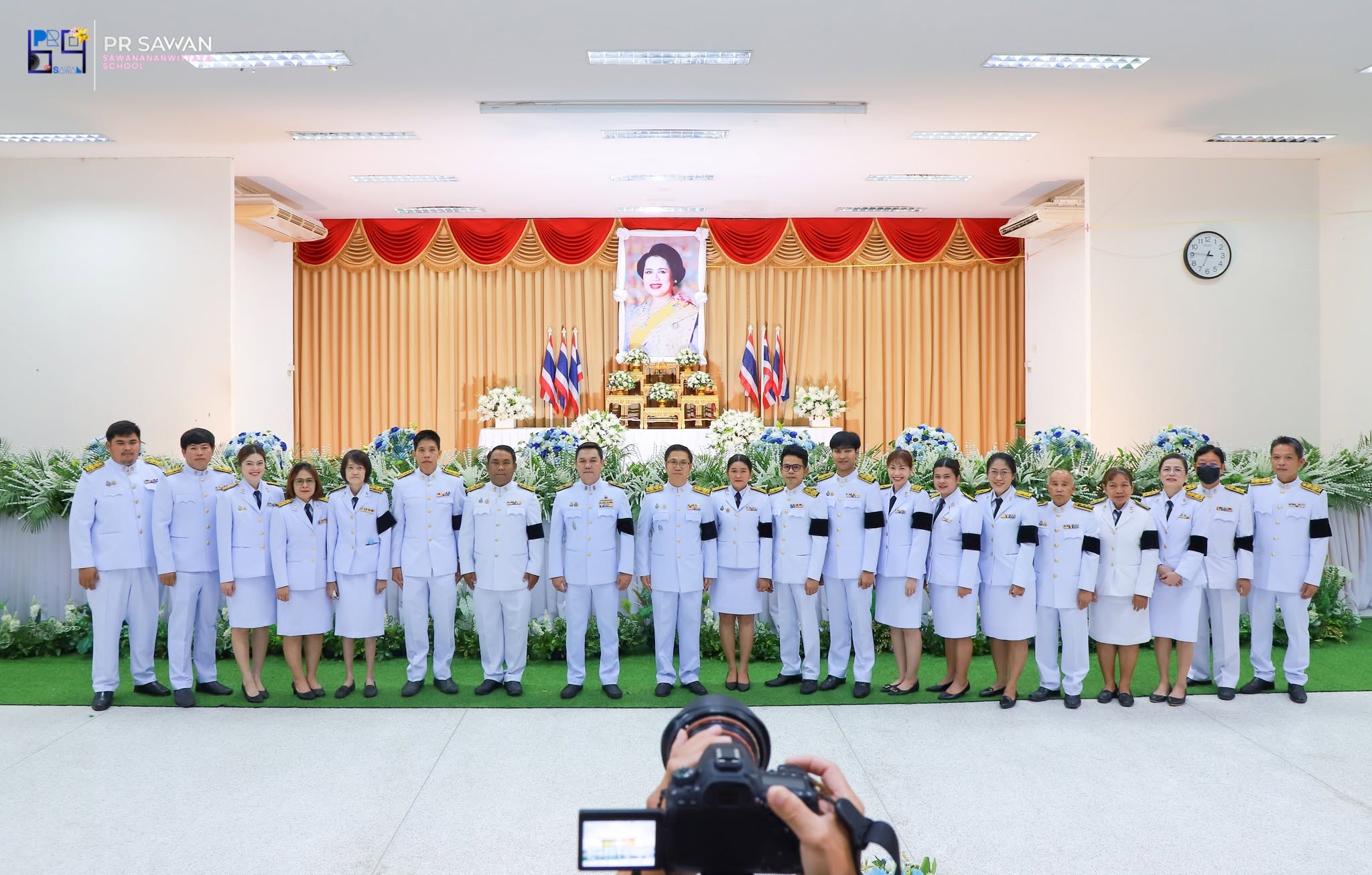 พิธีสวดพระพุทธมนต์และทำบุญตักบาตรถวายพระราชกุศล เนื่องในวันคล้ายวันพระราชสมภพ สมเด็จพระนางเจ้าสิริกิติ์ ฯ และวันแม่แห่งชาติ ประจำปี 2569